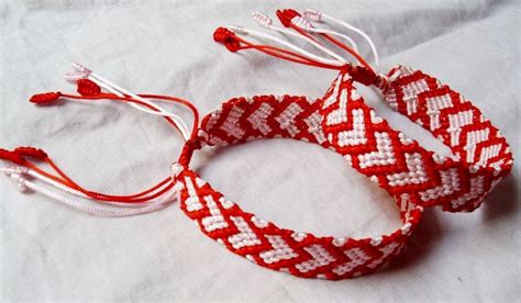 手機鏈教程(手工編織手機鏈教程)縮略圖