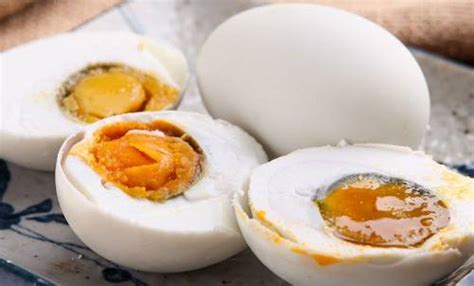 咸鴨蛋吃多了對身體有害嗎(腌臭的咸鴨蛋對身體有沒有害)縮略圖