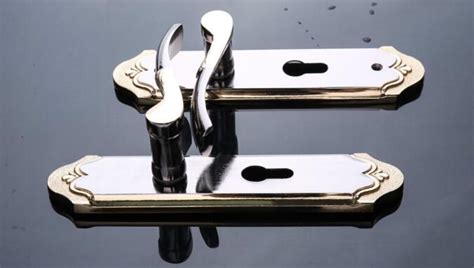 執(zhí)手鎖是什么意思,執(zhí)手鎖是什么意思啊縮略圖